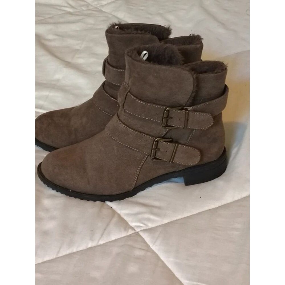 White Mountain Women's 6 Taupe Suede Double Buckle Moto Ankle Boots Faux Fur - Picture 2 of 8